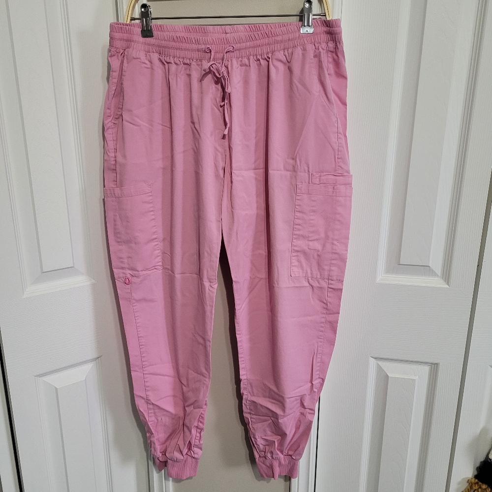WHITE CROSS Chalk Pink jogger Scrub Pants With Many Pockets Size XL